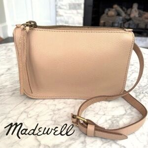 The Simple Pouch Belt Bag (color-linen)